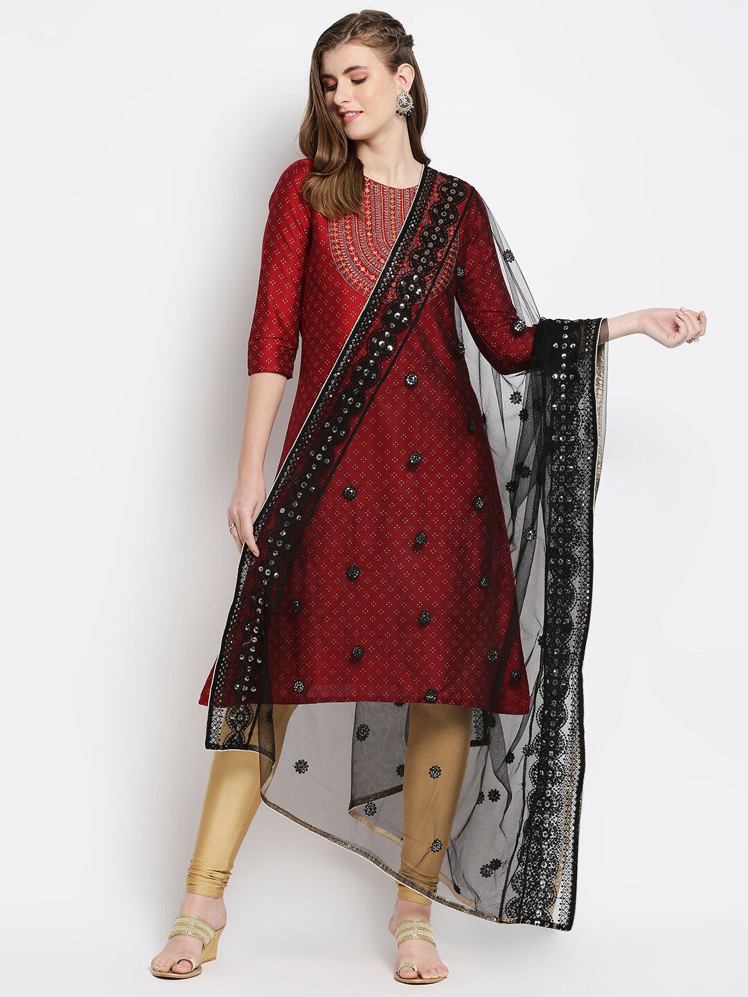 Dupatta Bazaar Black & Gold-Toned Ethnic Motifs Embroidered Dupatta with Chikankari