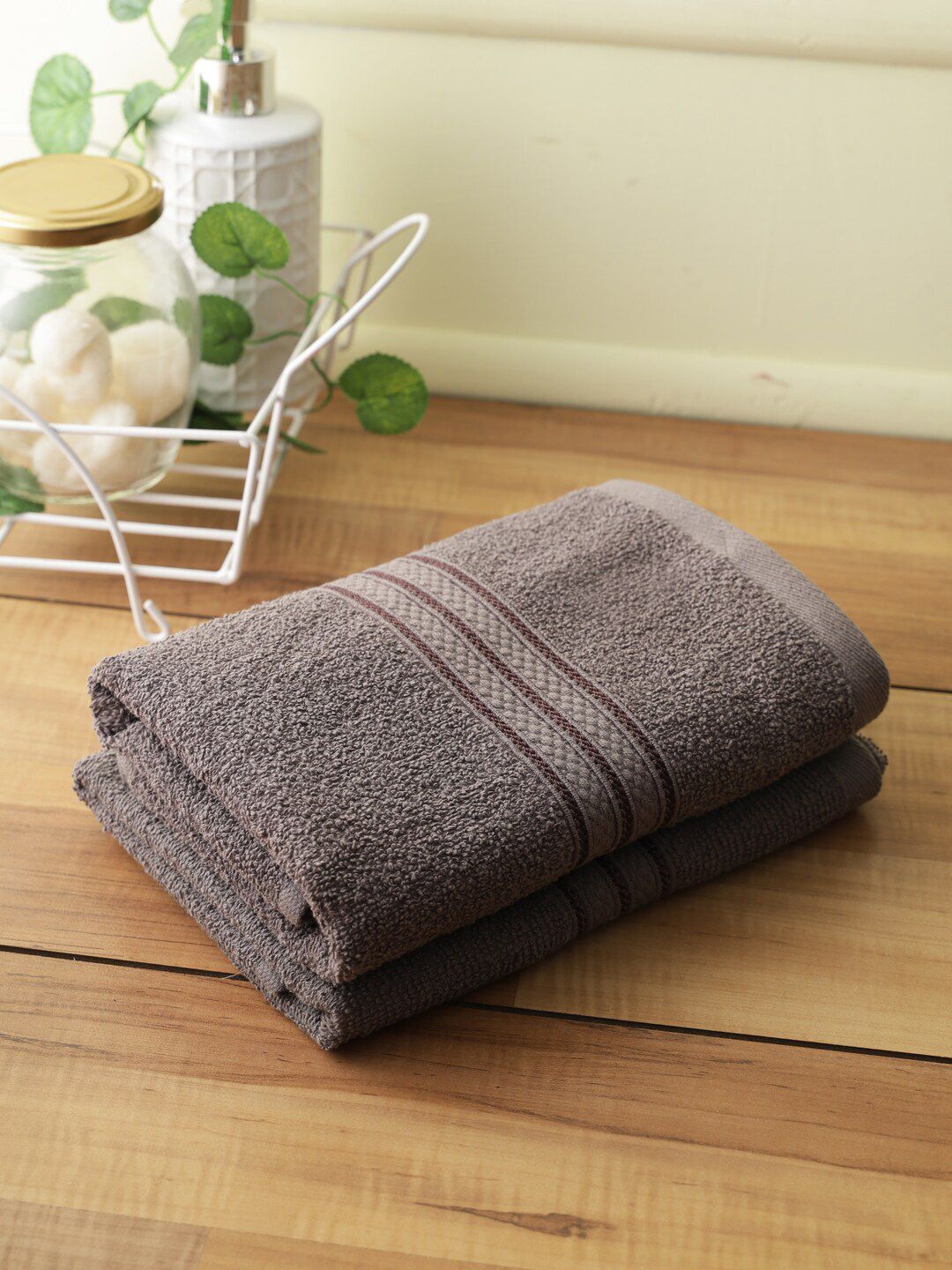 Softweave Set Of 2 Grey Solid 420 GSM Cotton Hand Towels Price in India