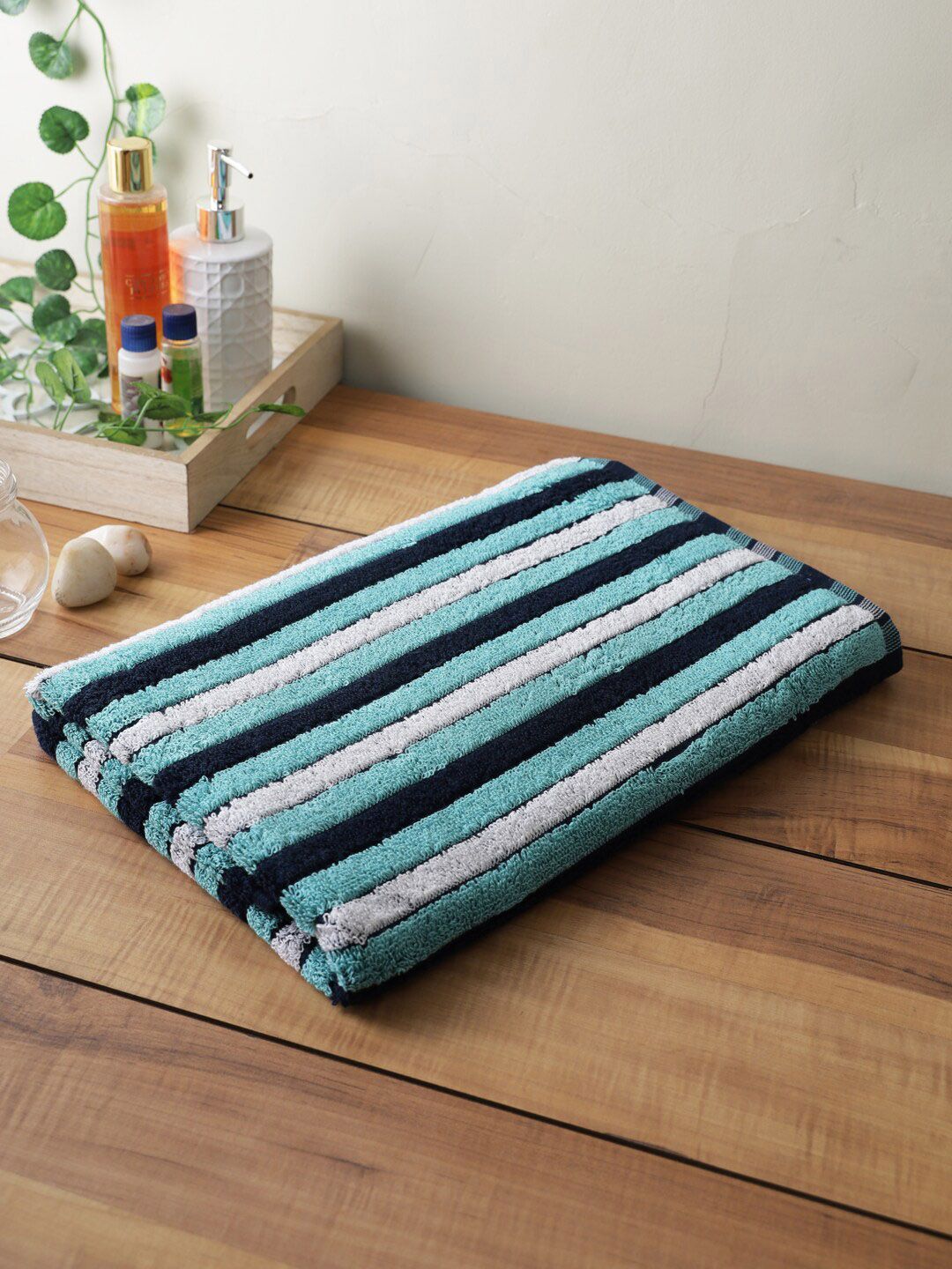 Softweave Blue & White  Striped 450 GSM Pure Cotton Hand Towels Price in India