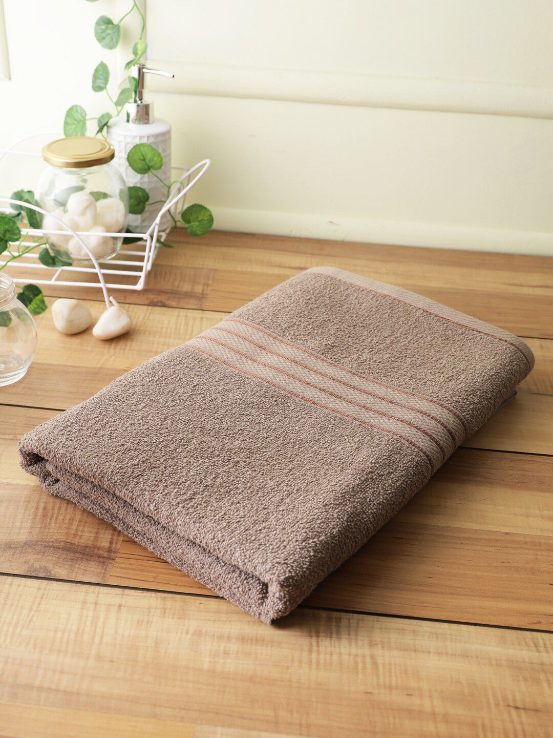 Softweave Unisex Brown Solid 400 GSM Cotton Bath Towels Price in India