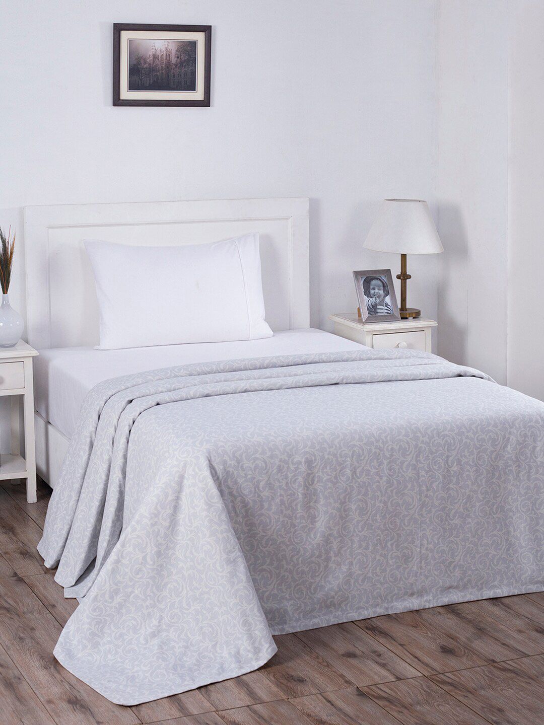 MASPAR Grey & White Printed Single Bed Cover With Pillow Cover Price in India