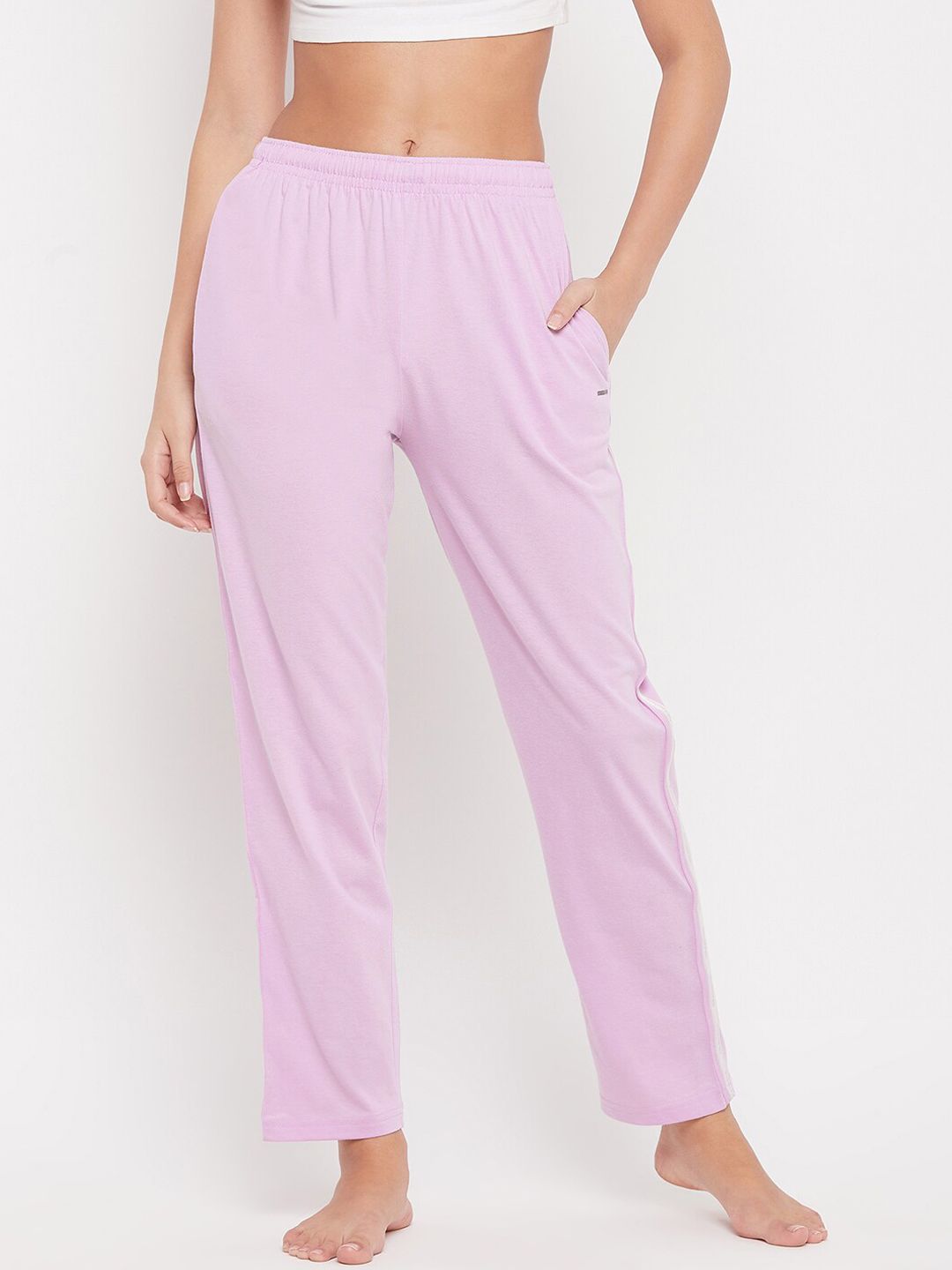 Okane Women Mauve Solid Cotton Lounge Pant Price in India