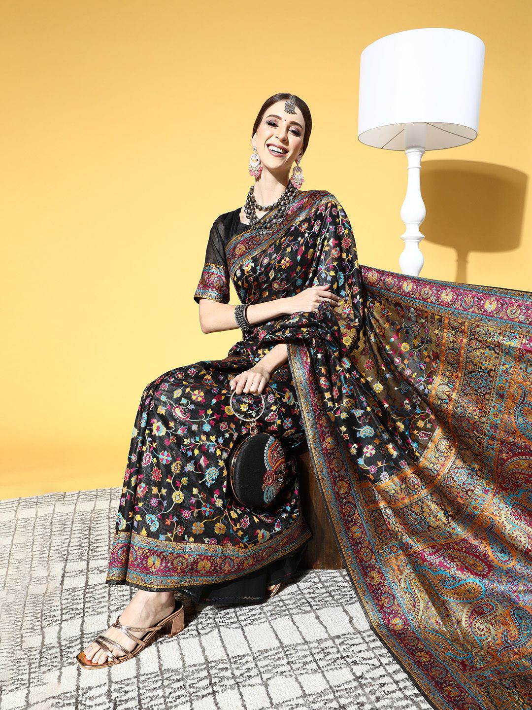 Saree mall Black & Gold-Toned Floral Zari Silk Blend Banarasi Sarees Price in India