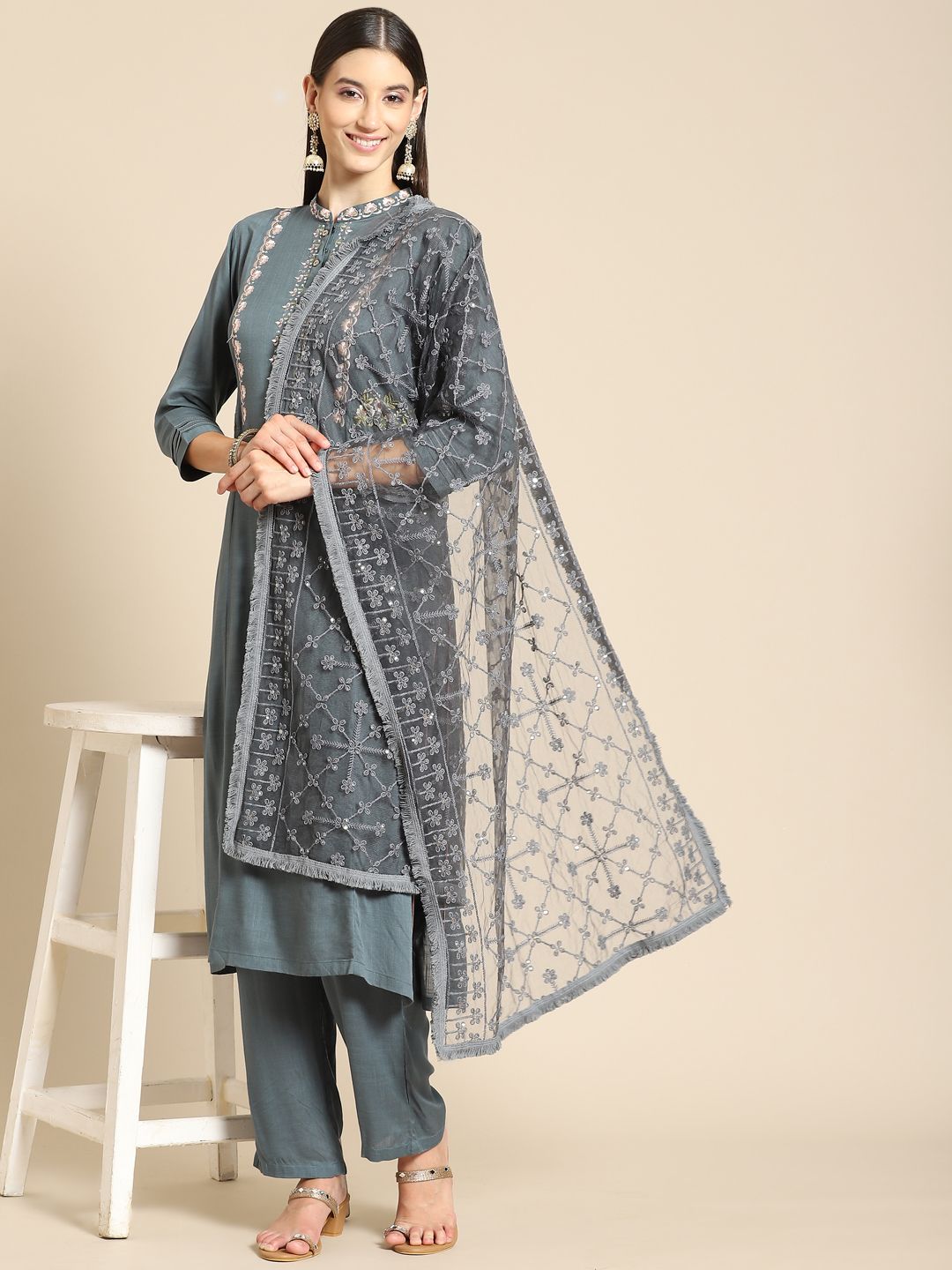 Saadgi Grey Melange & Gold-Toned Ethnic Motifs Embroidered Dupatta with Chikankari