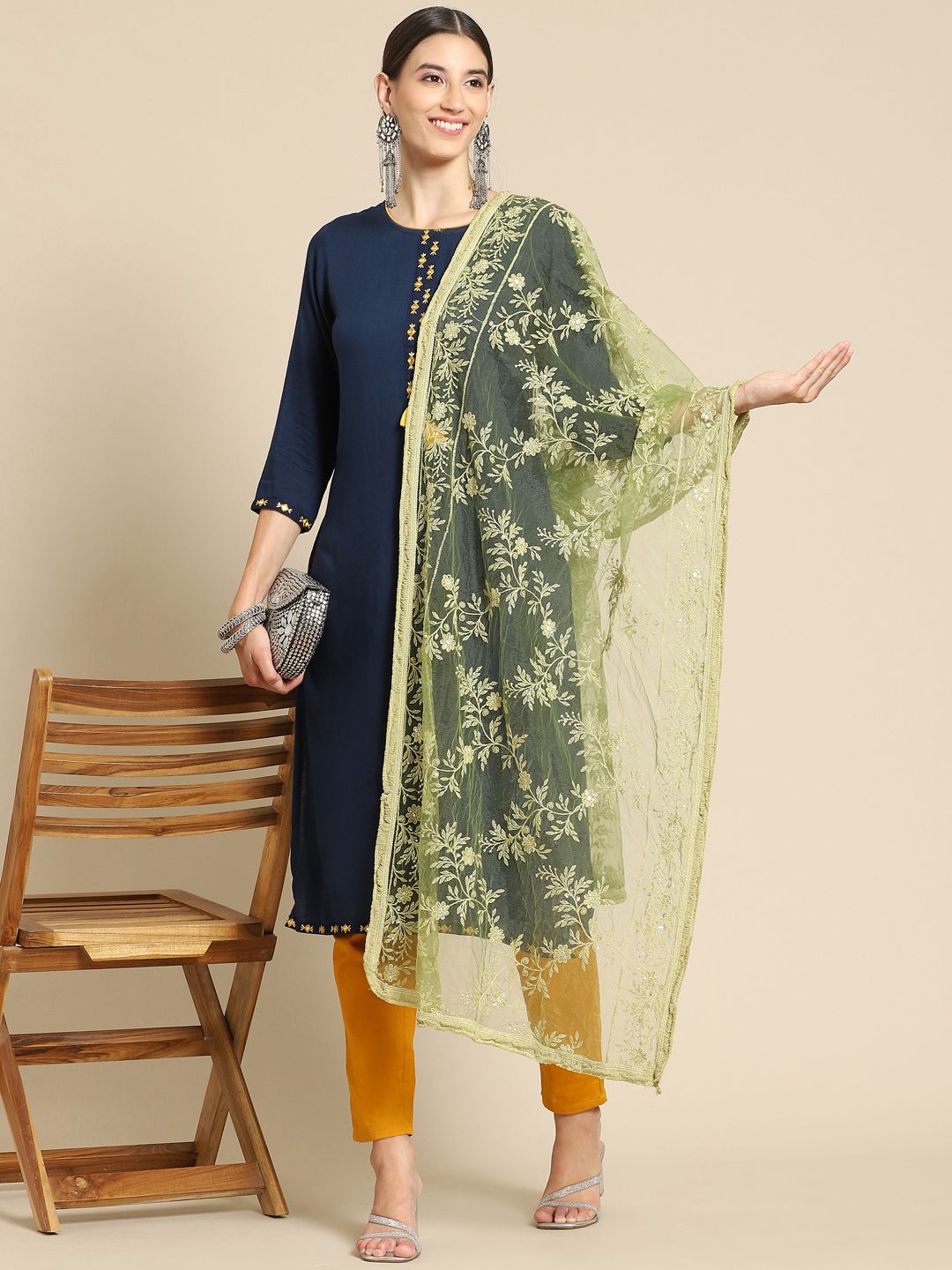 Saadgi Olive Green & Gold-Toned Embroidered Dupatta with Chikankari