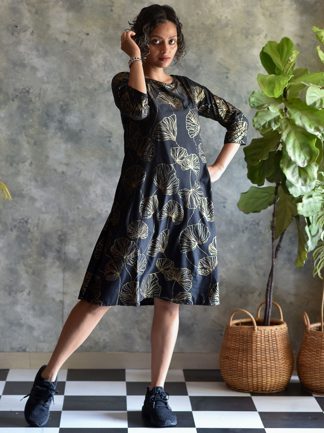 Suta Women Black & Gold-Toned Floral Cotton A-Line Midi Dress Price in India