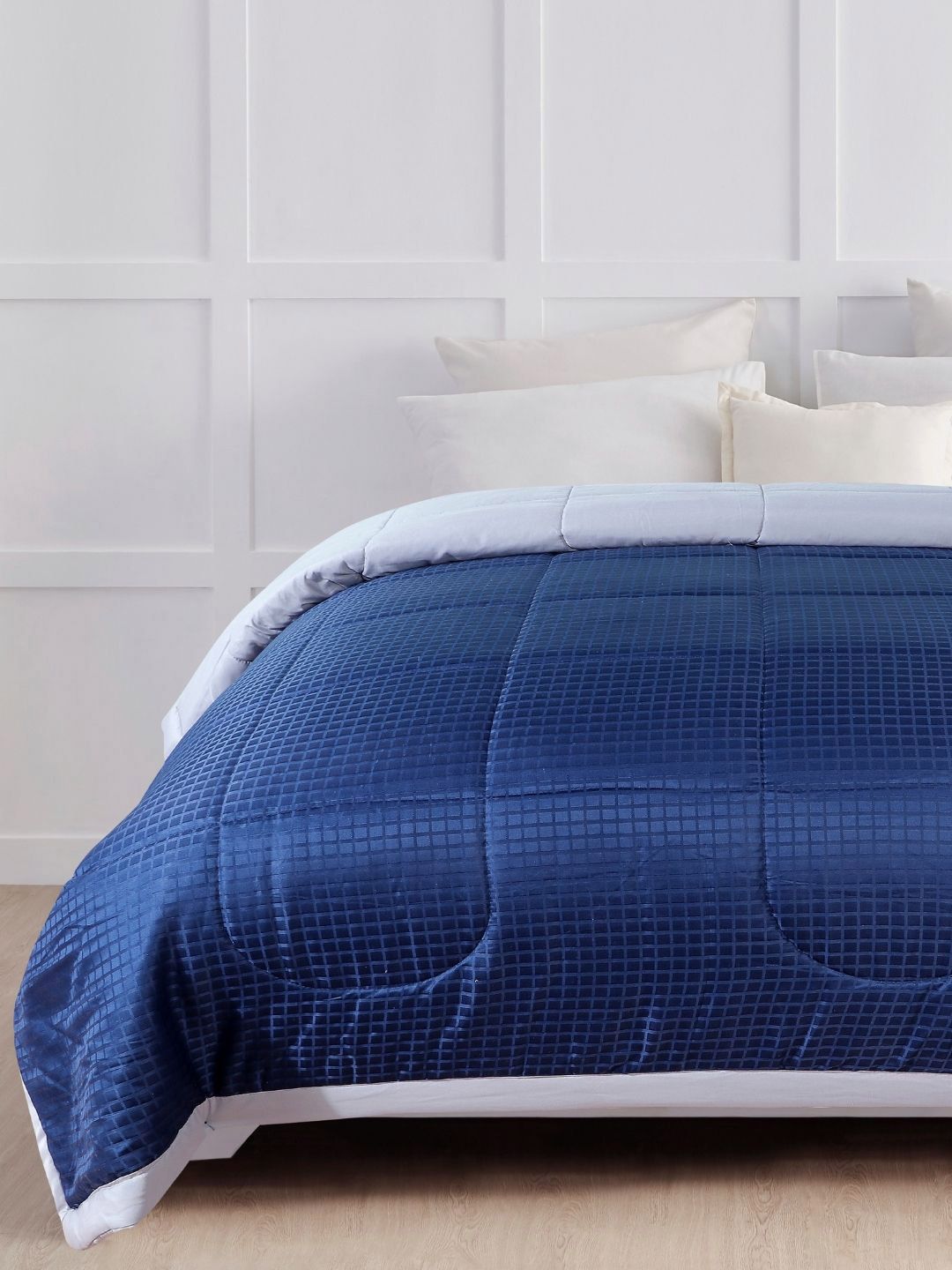 A Homes Grace Navy Blue Checked Microfiber AC Room 120 GSM Double Bed Comforter Price in India