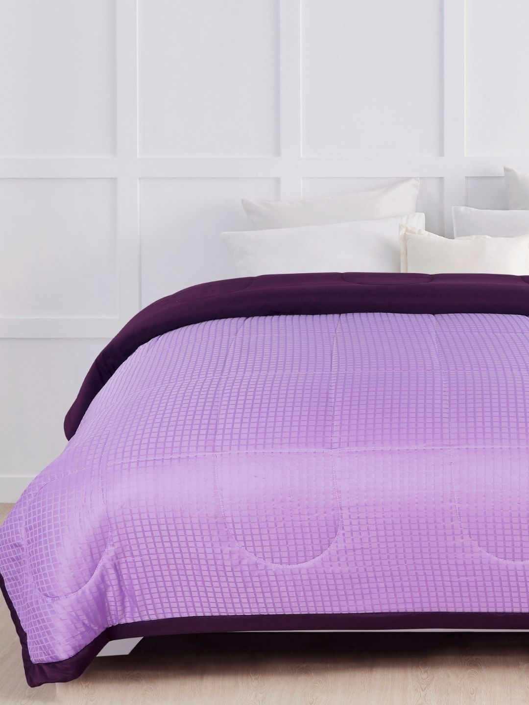 A Homes Grace Lavender Checked Microfiber AC Room 120 GSM Double Bed Comforter Price in India