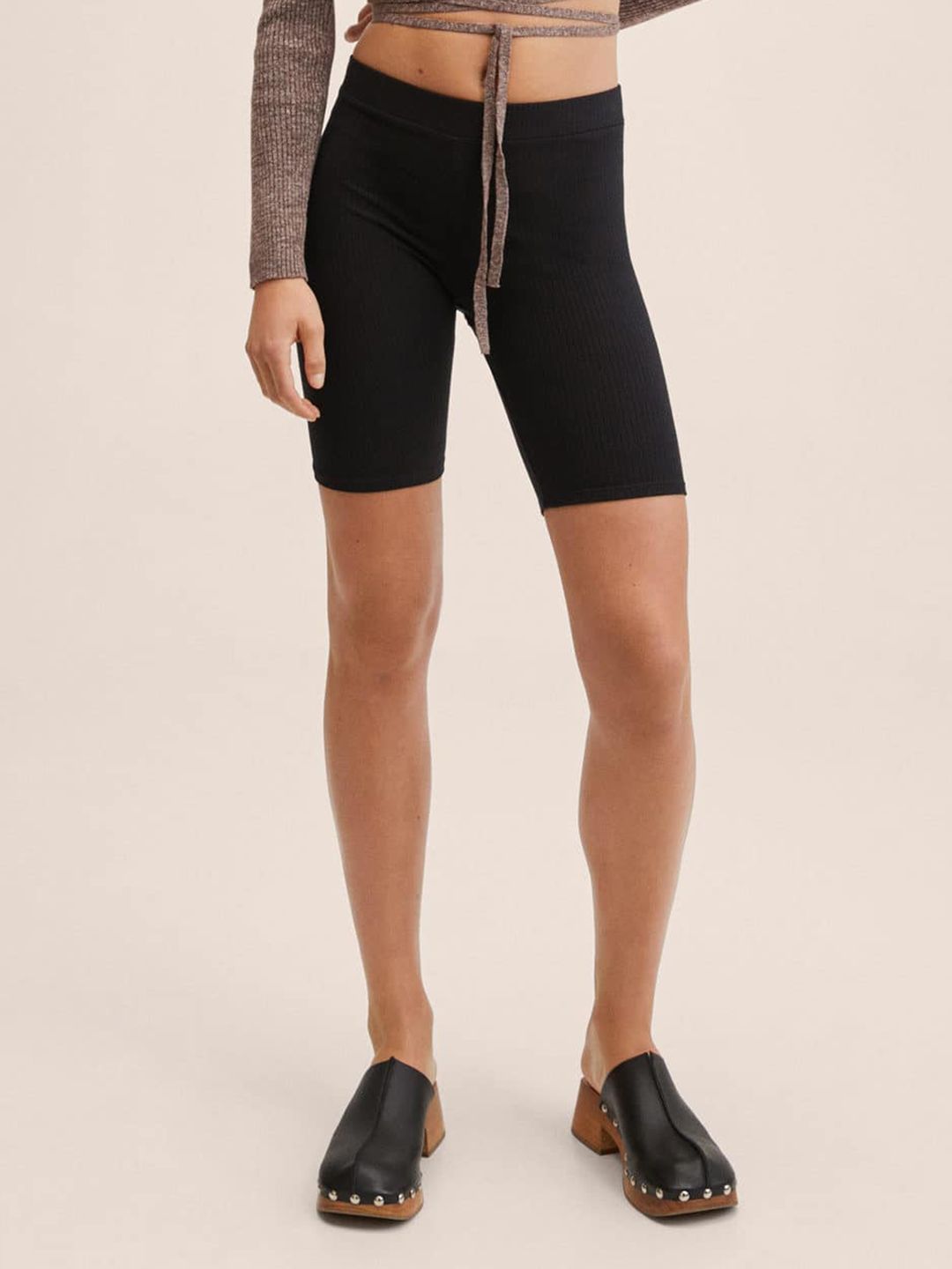 MANGO Women Black Ribbed Cycling Shorts Price in India