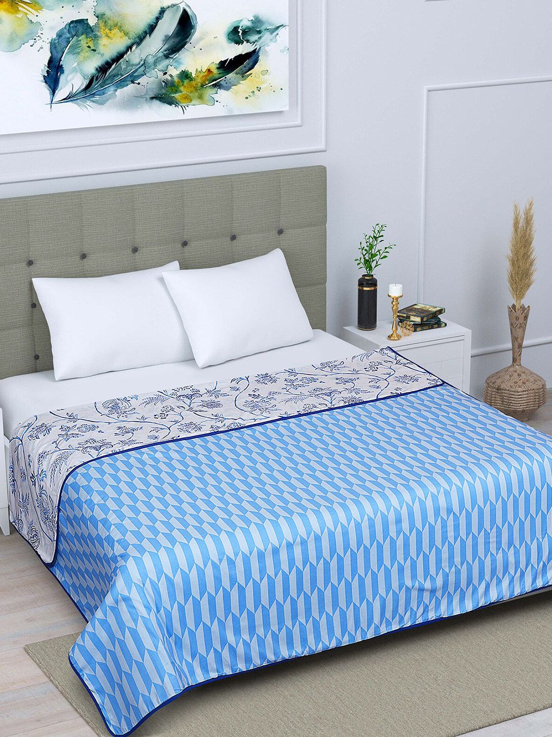 ROMEE Blue Floral AC Room 300 GSM Double Bed Dohar Price in India