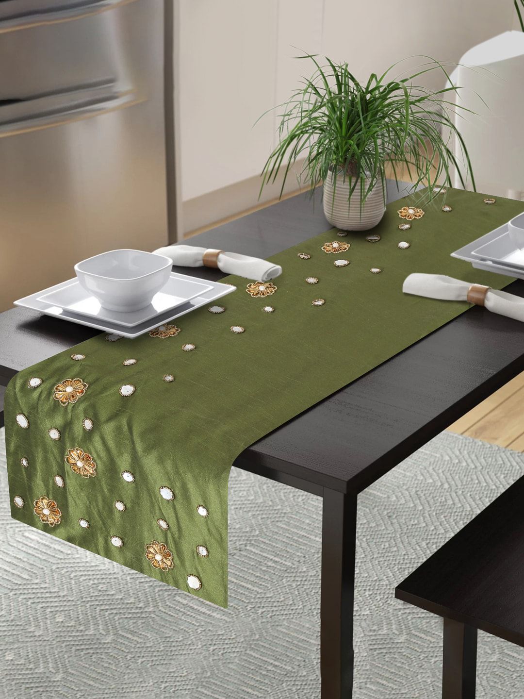 Alina decor Green & White Embroidered 6-Seater Table Runner Price in India