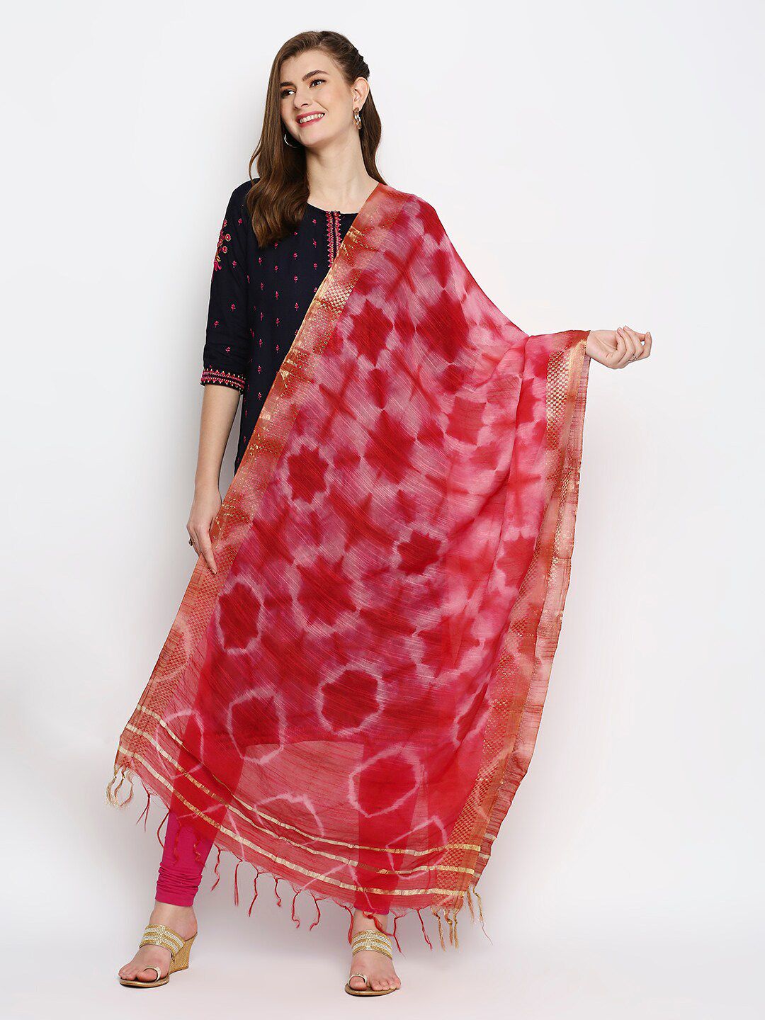 Dupatta Bazaar Pink & Gold-Toned Dyed Tie and Dye Dupatta Price in India