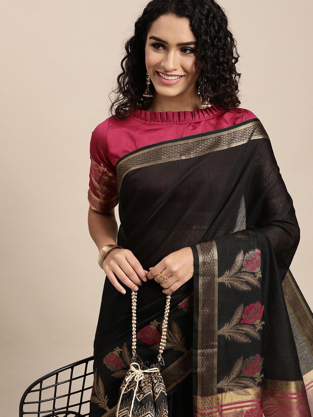VAIRAGEE Black & Pink Ethnic Motifs Pure Cotton Saree