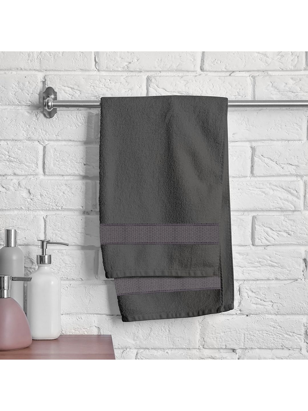 Athome by Nilkamal Unisex Set of 4 Charcoal Grey & Maroon Solid 370 GSM Cotton Hand Towels Price in India