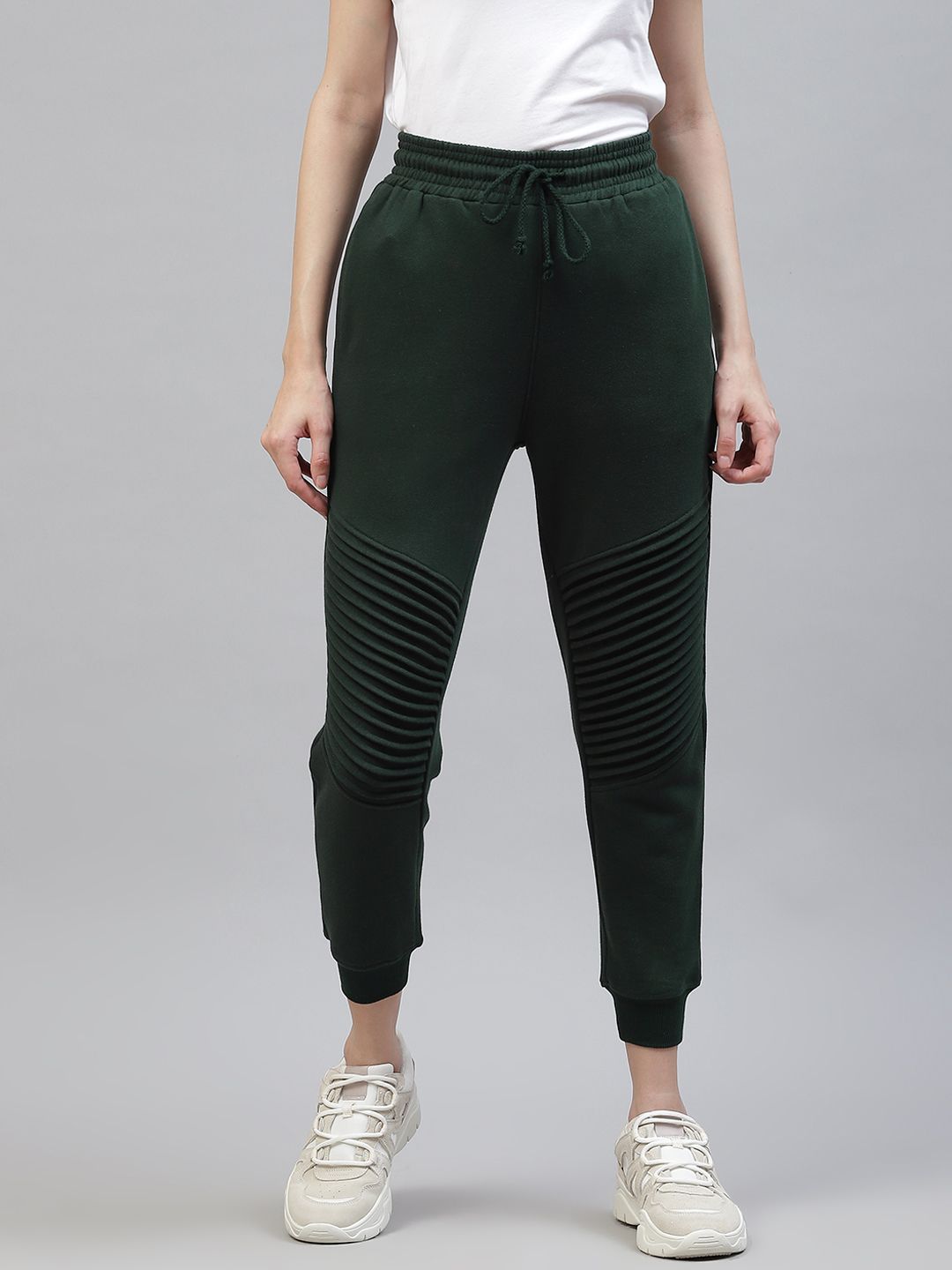 Laabha Women Green Solid Pleated Detail Joggers Price in India