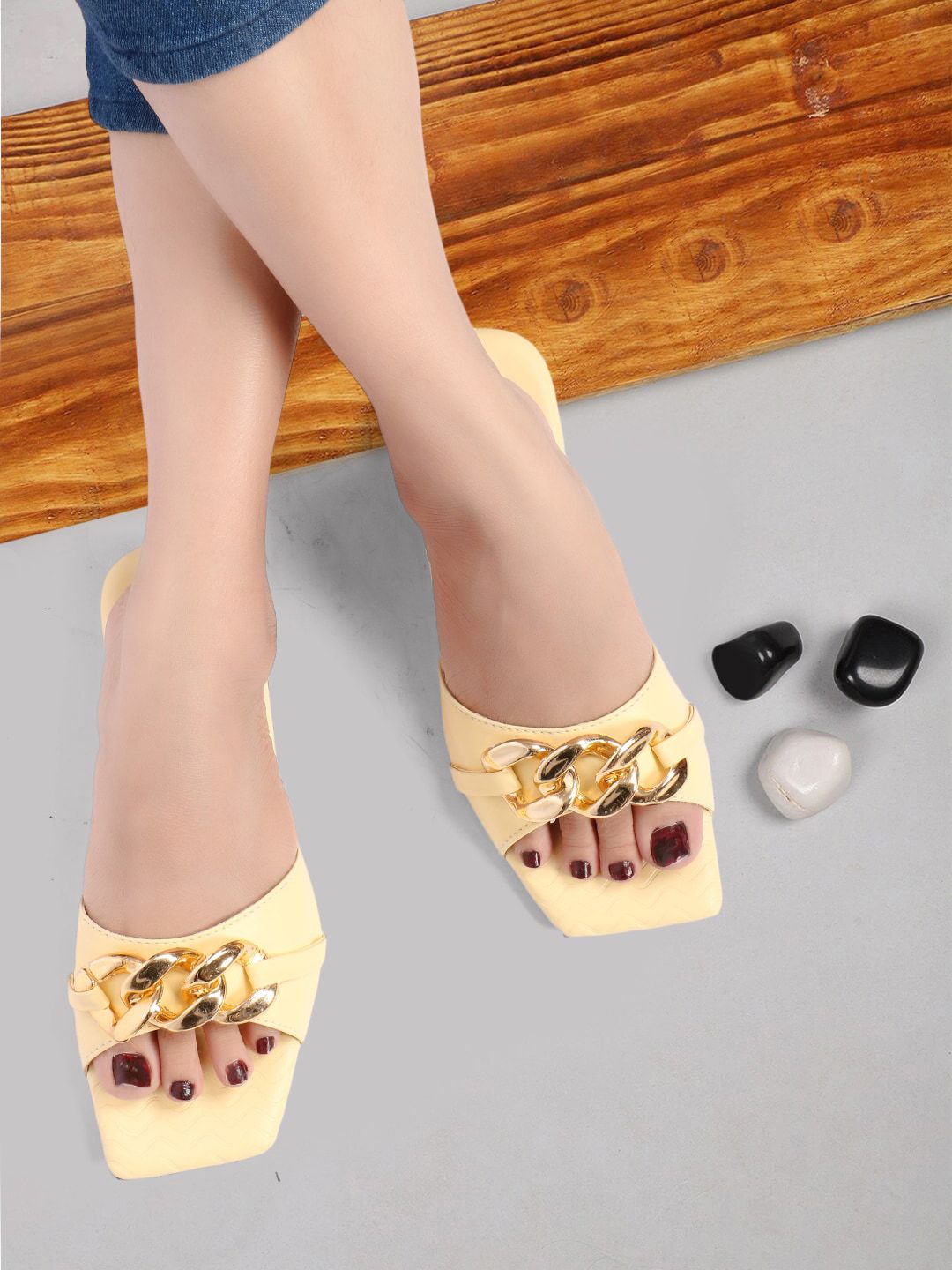 ZAPATOZ Women Yellow Printed Ballerinas with Bows Flats Price in India