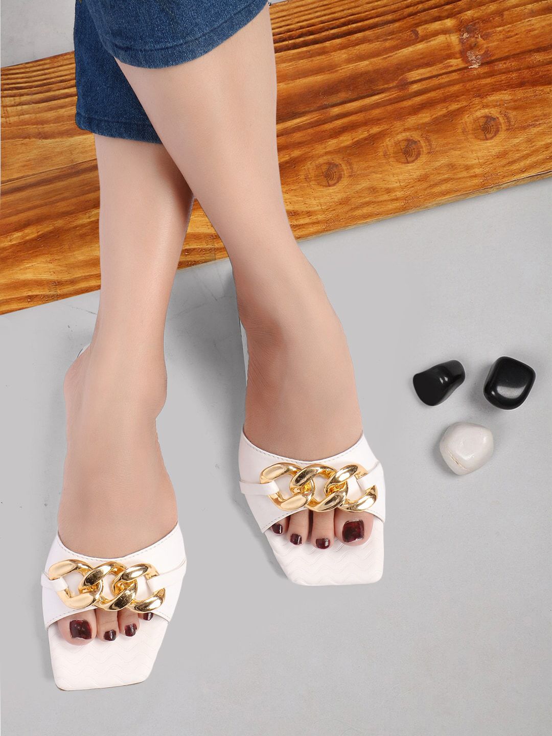 ZAPATOZ Women White Printed Ballerinas with Bows Flats Price in India