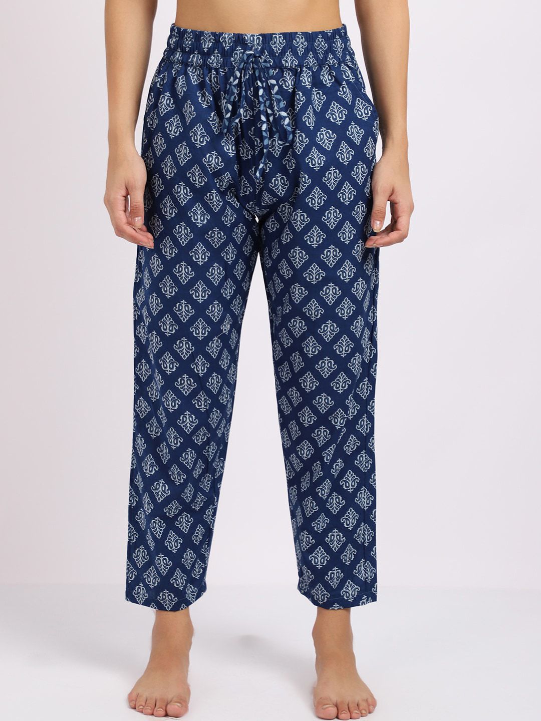 TAG 7 Women Navy Blue & White Printed Cotton Comfort-Fit Lounge Pants Price in India