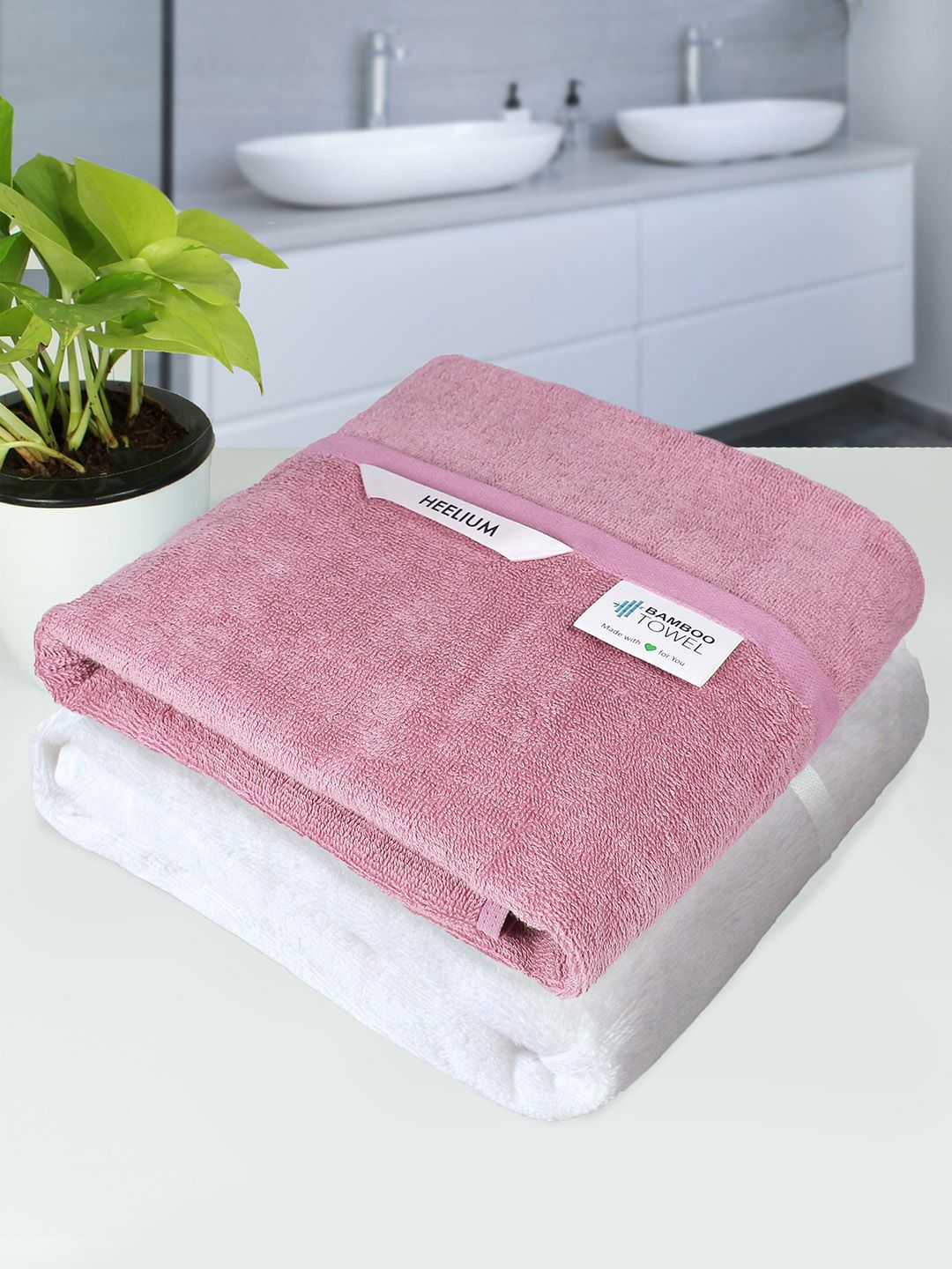 Heelium Peach & White Pack Of 2 400GSM Solid Bath Towels Price in India