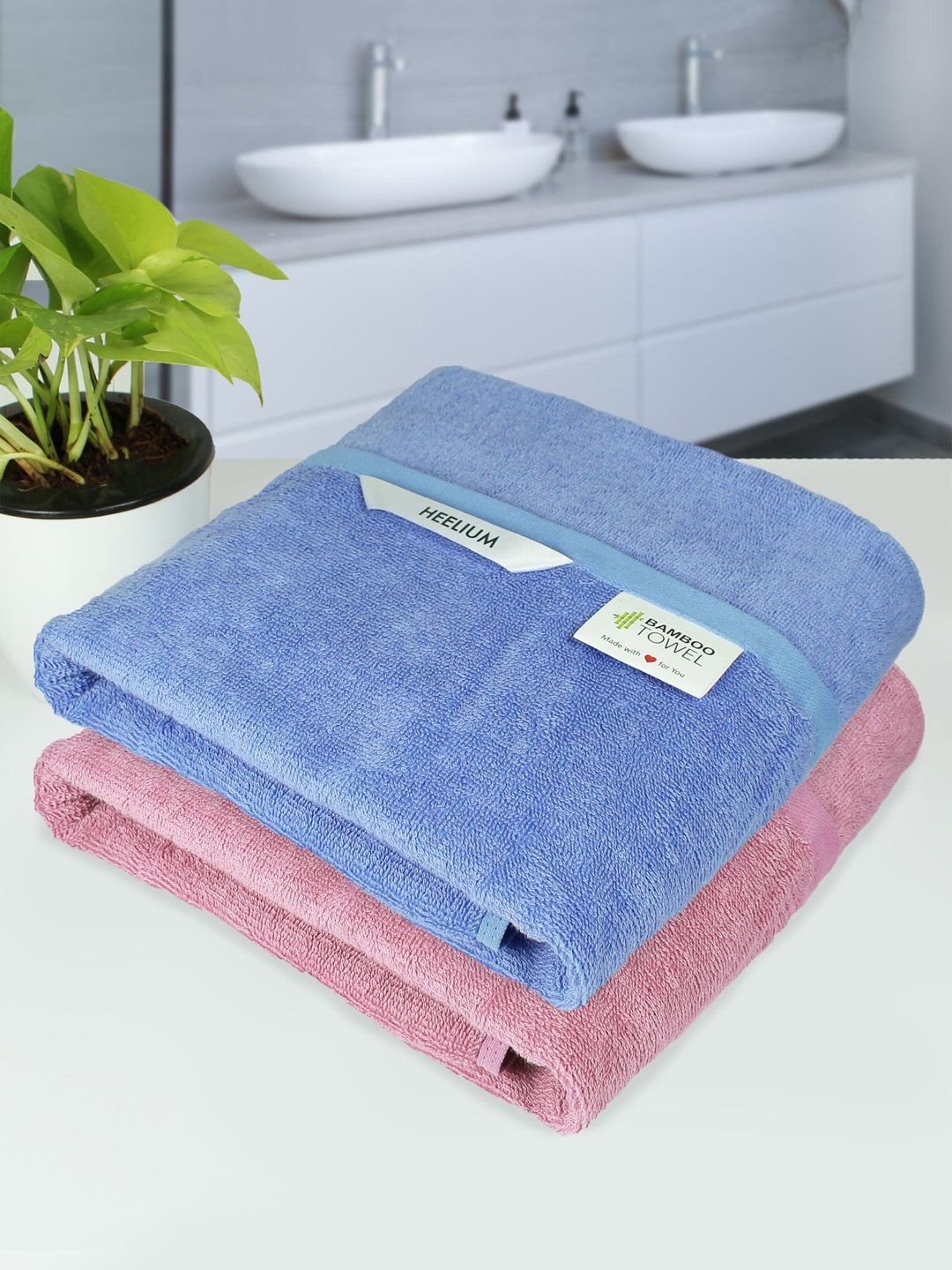 Heelium Set Of 2 Solid 400 GSM Bamboo Bath Towels Price in India