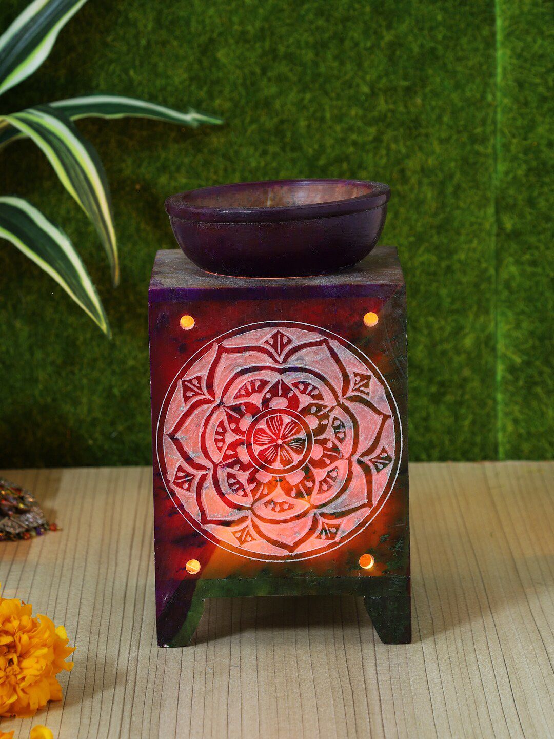 Aapno Rajasthan Red & Blue Printed Tealight Holder With Oil Diffuser Price in India