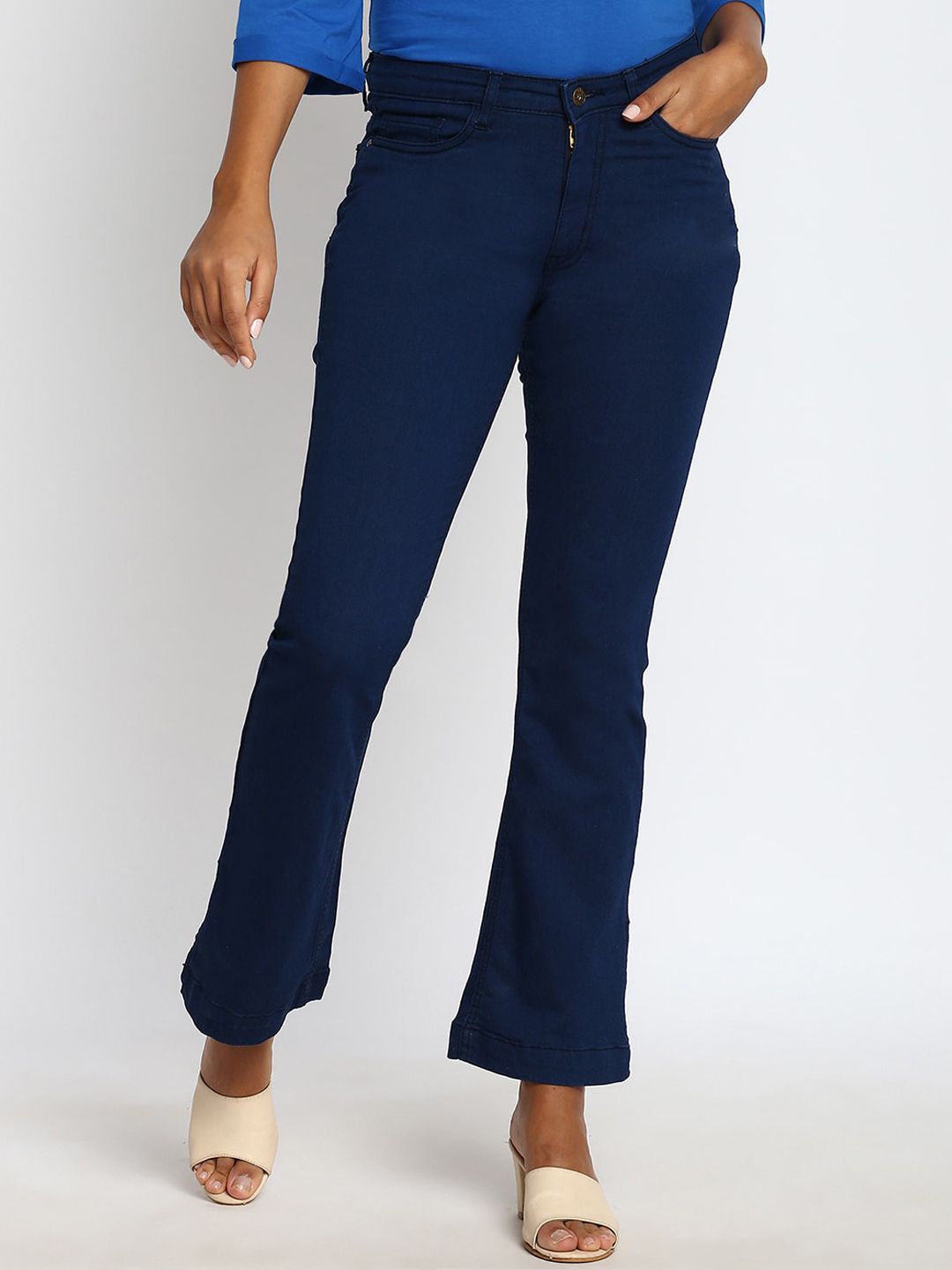 abof Women Blue Slim Fit Jeans Price in India
