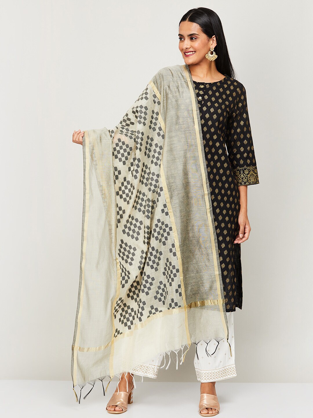 Melange by Lifestyle White & Black Printed Pure Silk Dupatta Price in India