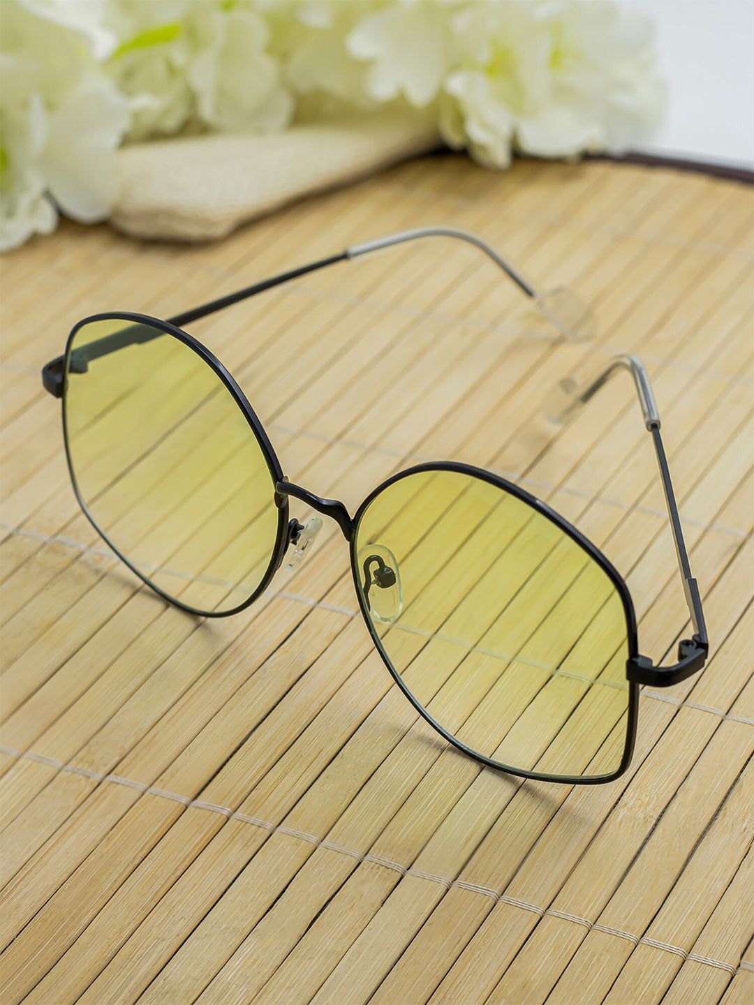 Bellofox Unisex Green Lens & Black Oversized Sunglasses Price in India