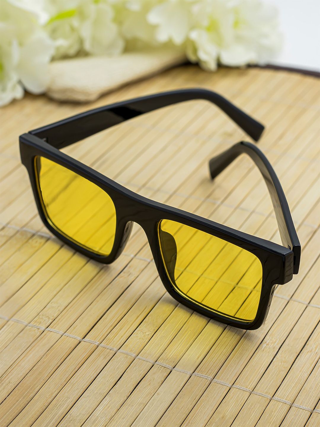 Bellofox Unisex Yellow Lens & Black Wayfarer Sunglasses BS1857-0522-Yellow Price in India