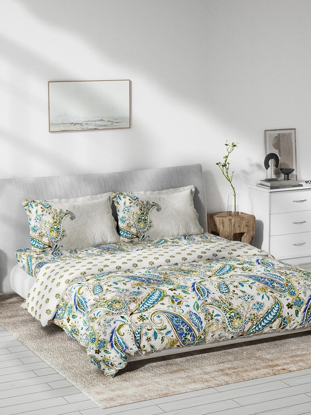 DDecor Turquoise Blue & Green Printed Double Queen Bedding Set Price in India