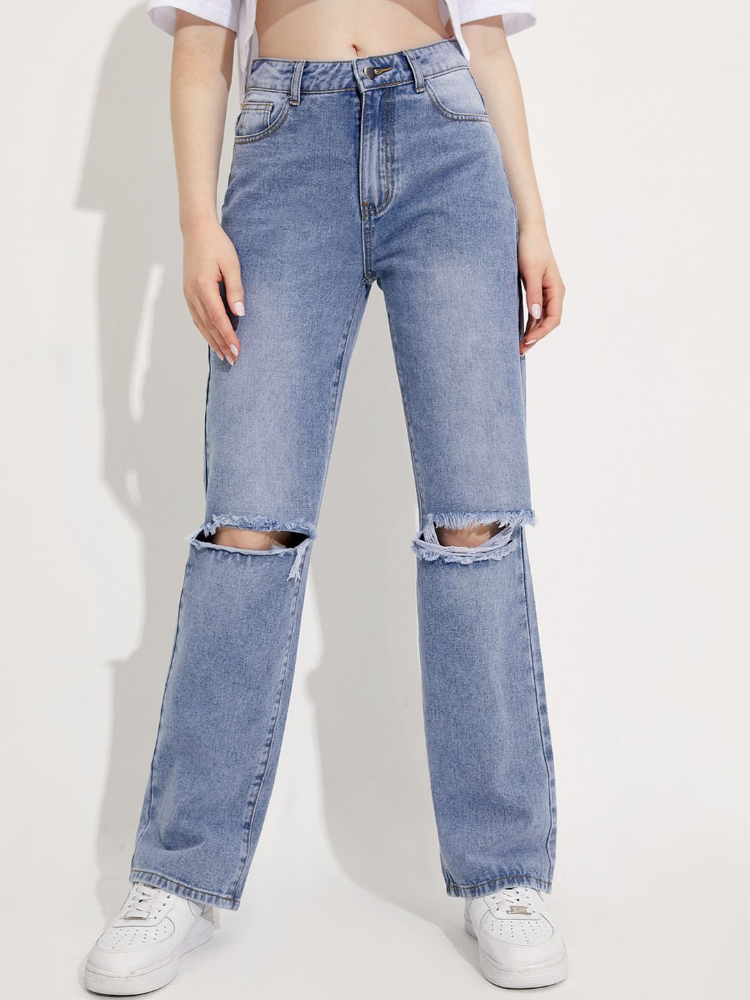 URBANIC Women Blue Slash Knee Jeans Price in India