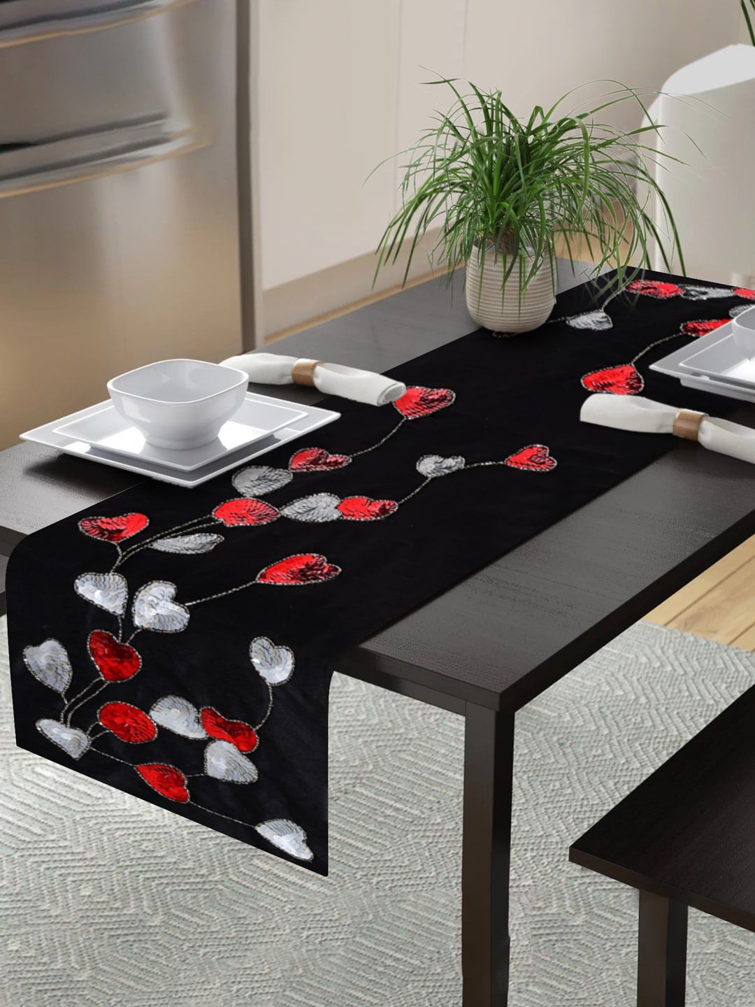 Alina decor Black & Red Embellished 6-Seater Table Runner Price in India