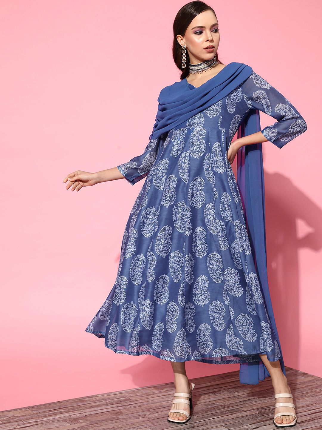 Shae by SASSAFRAS Women Stunning Blue Ethnic Motifs Desi Girl Dress Price in India