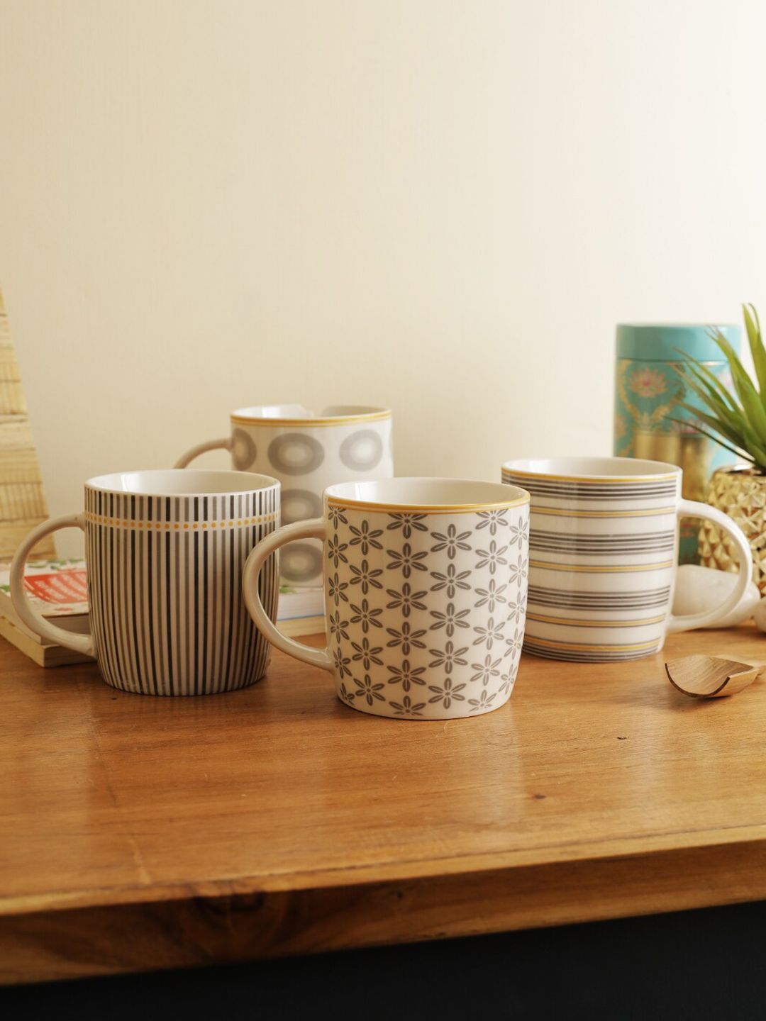 House Of Accessories Set of 4 White Printed Ceramic Glossy Mugs Price in India
