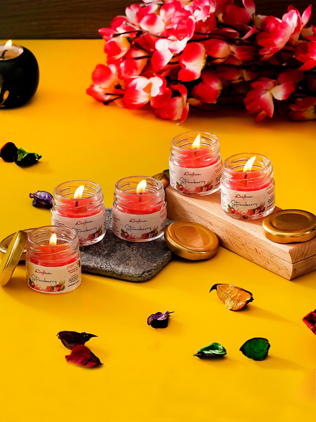 eCraftIndia Set of 5 Red Strawberry Scented Minijar Candle Price in India