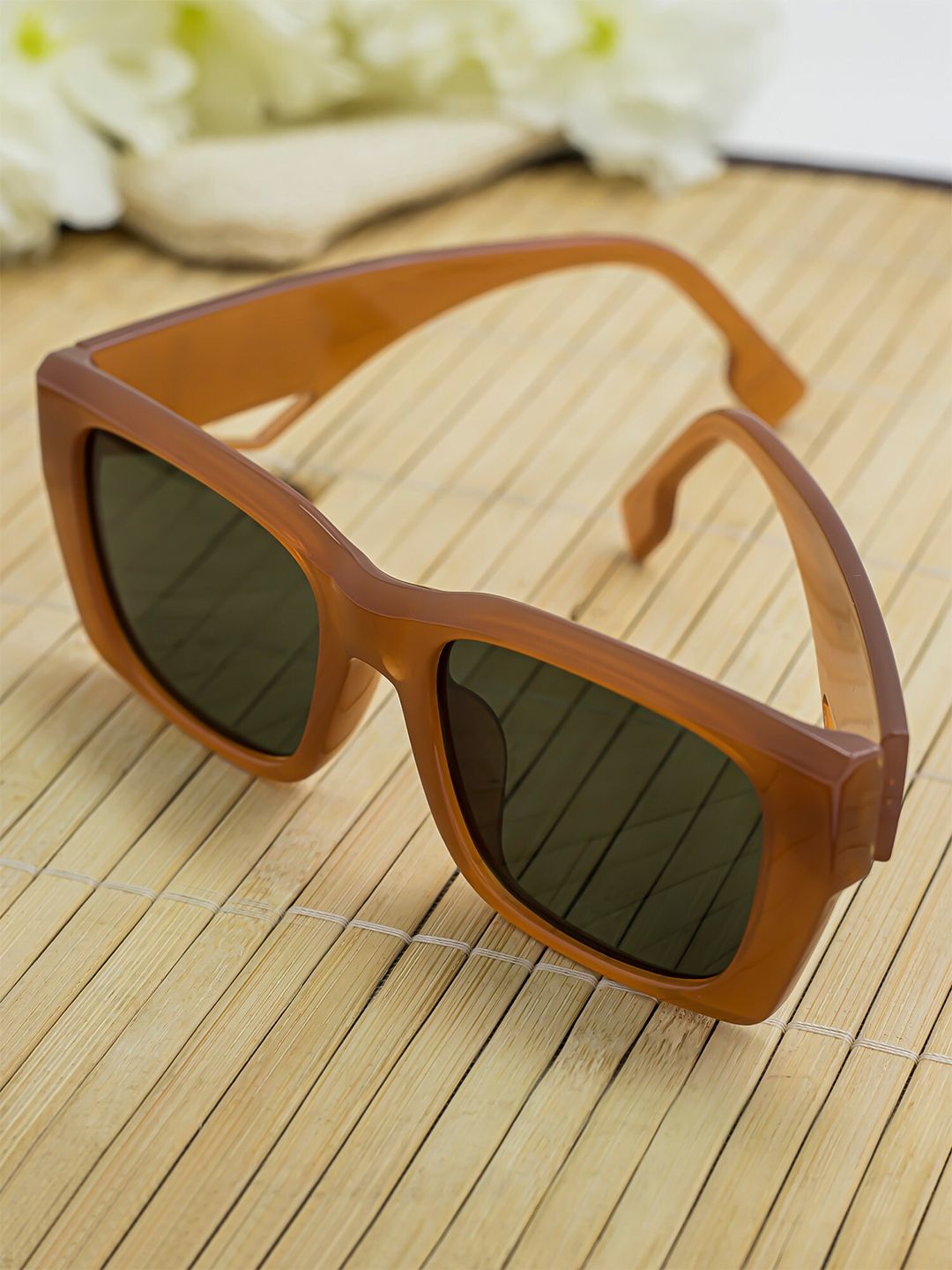 Bellofox Unisex Green Lens & Brown Square Sunglasses BS1897-0522-Brown Price in India