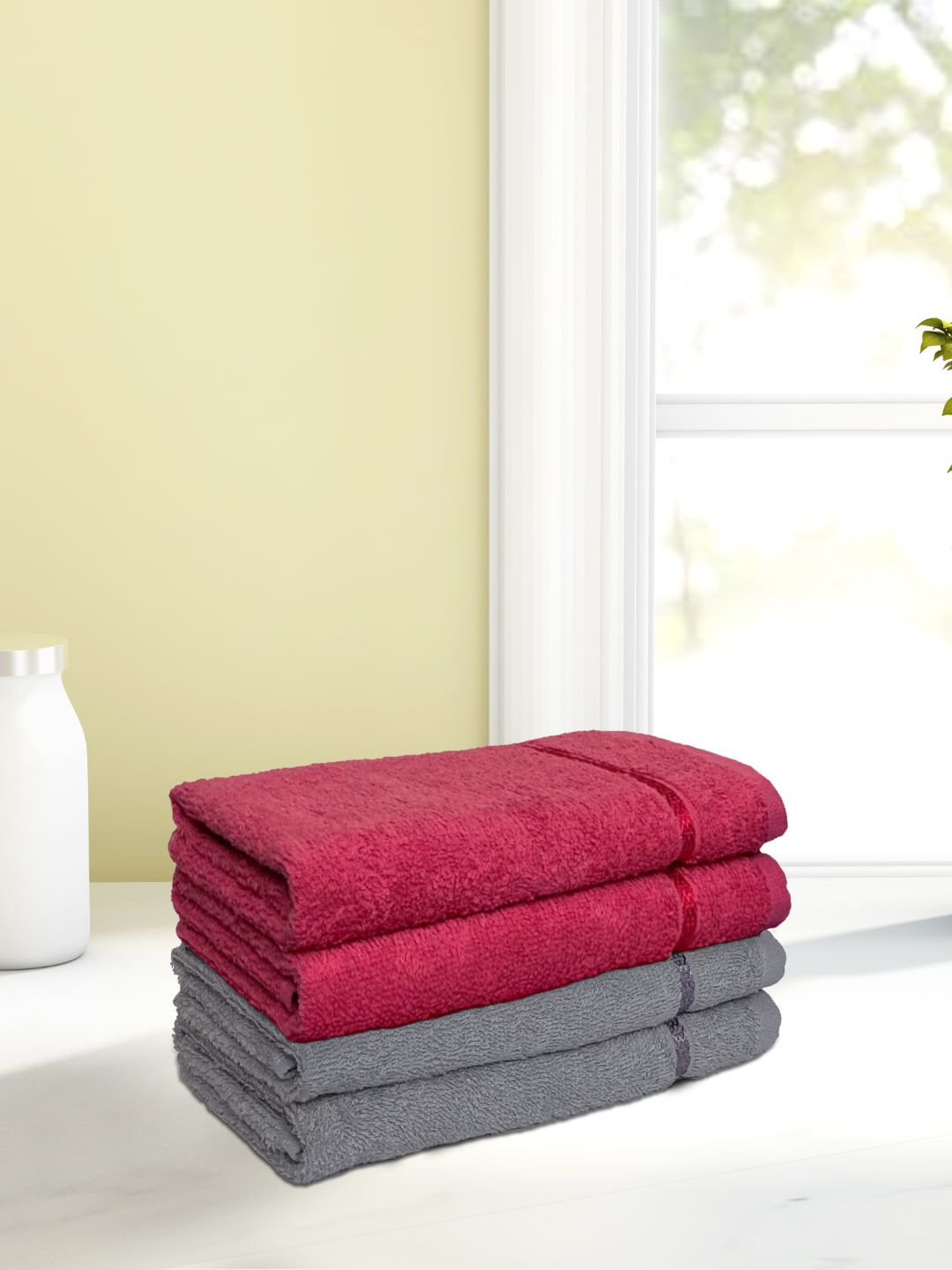 SPACES Set Of 4 Unisex Multi Colored  Solid Hand Towels Price in India