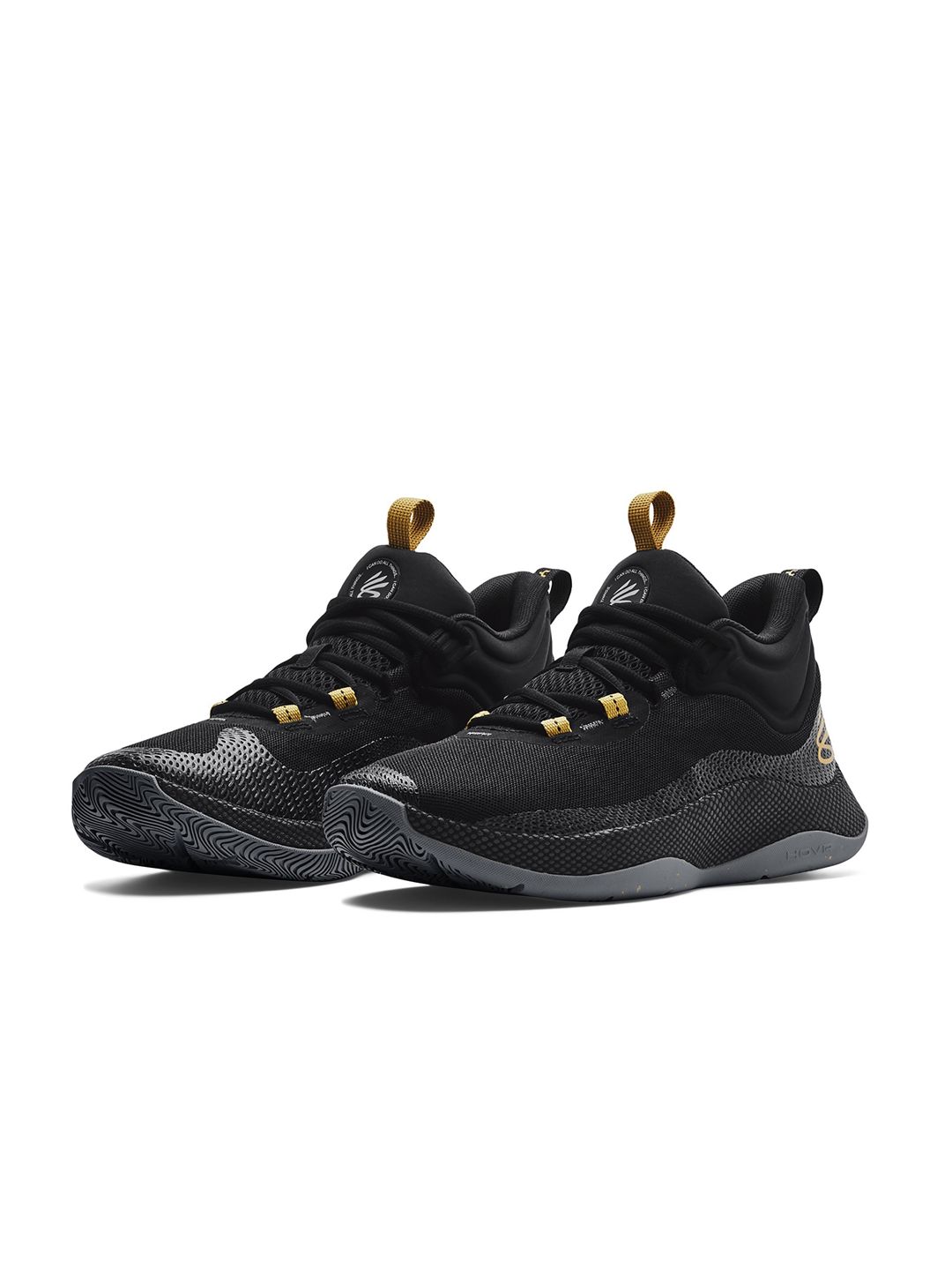 UNDER ARMOUR Unisex Black Solid Curry Hovr Splash Regular Basketball Shoes Price in India