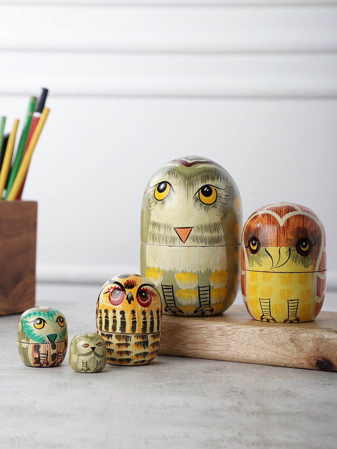 VarEesha Set of 5 Hand painted Wooden Owls Showpiece Price in India