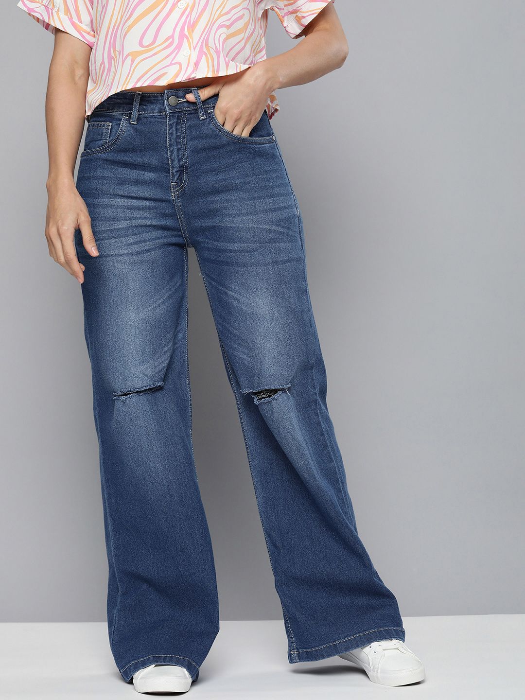 Mast & Harbour Women Blue Wide Leg Slash Knee Light Fade Stretchable Jeans Price in India
