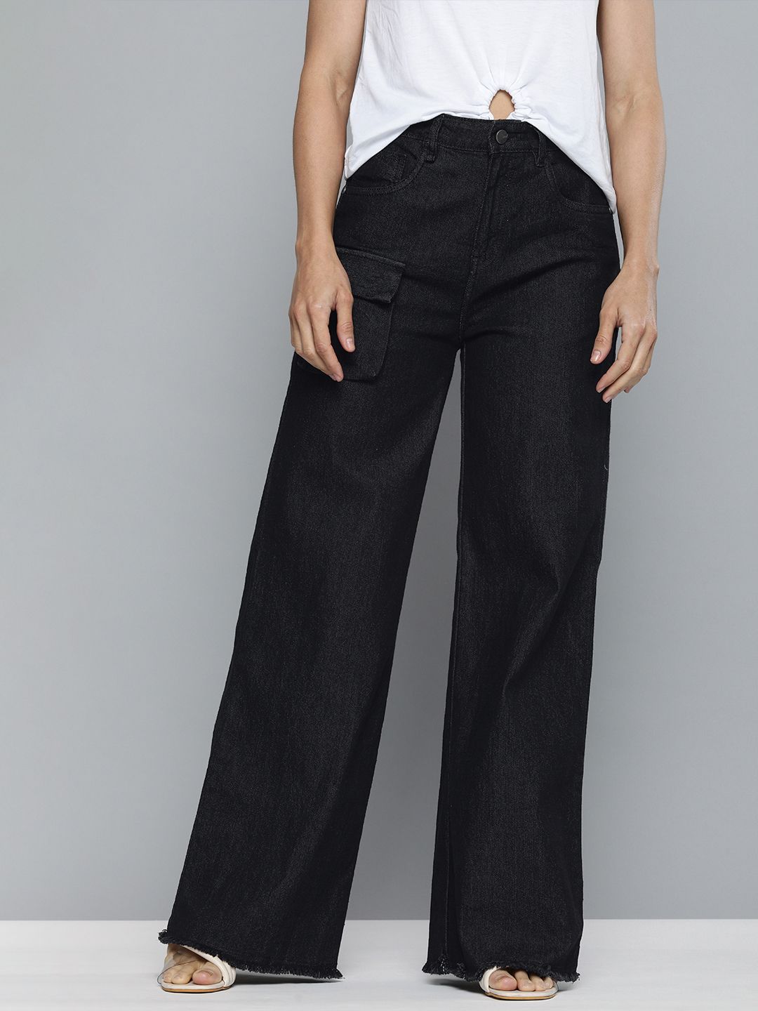 Mast & Harbour Women Black Wide Leg Light Fade Stretchable Jeans Price in India