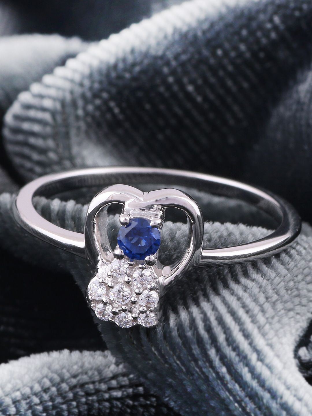 Silgo Rhodium-Plated Silver-Toned & Blue CZ-Studded Finger Ring Price in India