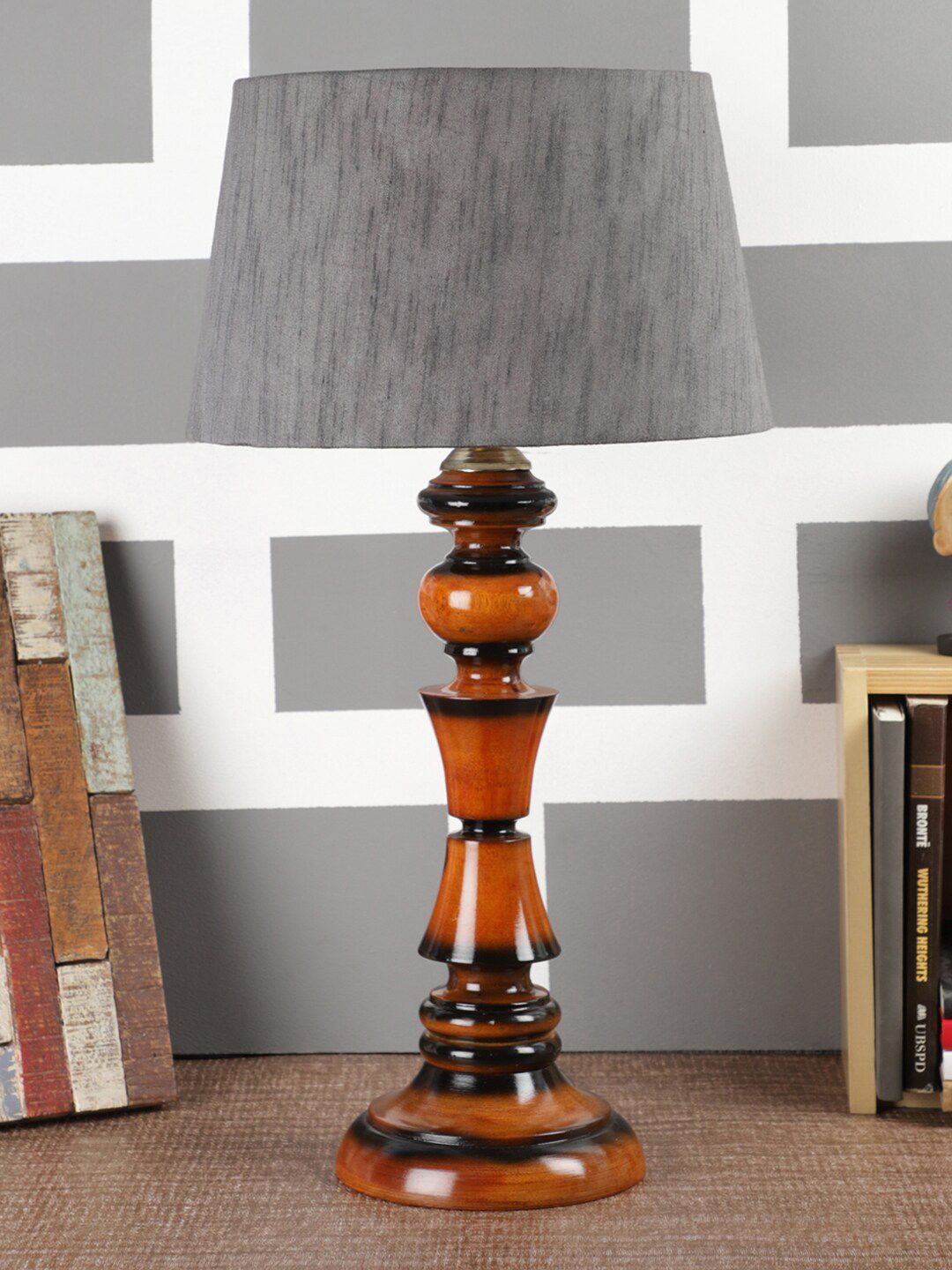 foziq Brown & Black Table Lamp with Shade Price in India