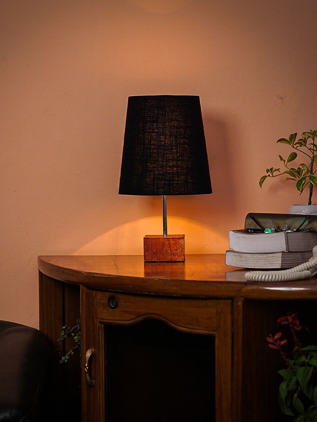 Pinecraft INTERNATIONAL Brown & Black Ema Table Lamp With Shade Price in India