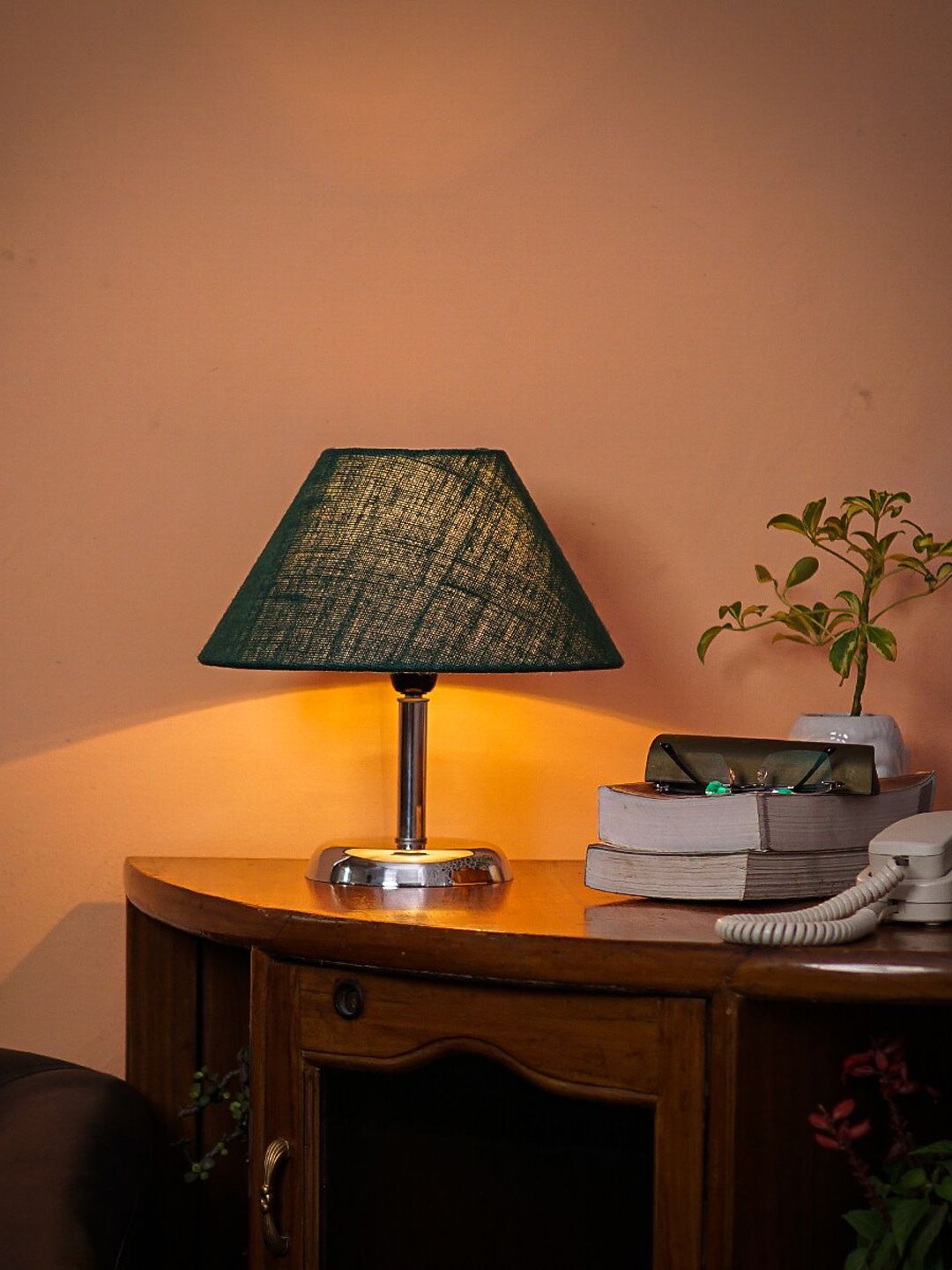 Pinecraft INTERNATIONAL Green Table Lamp with Shade Price in India