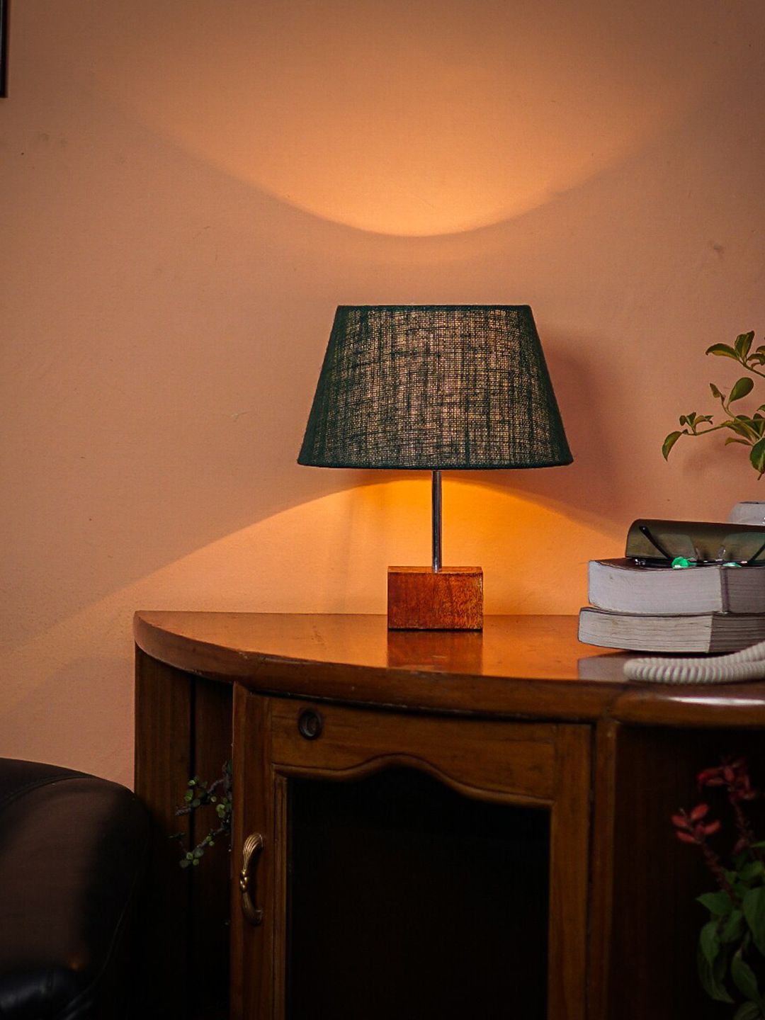 Pinecraft INTERNATIONAL Green Table Lamp with Shade Price in India