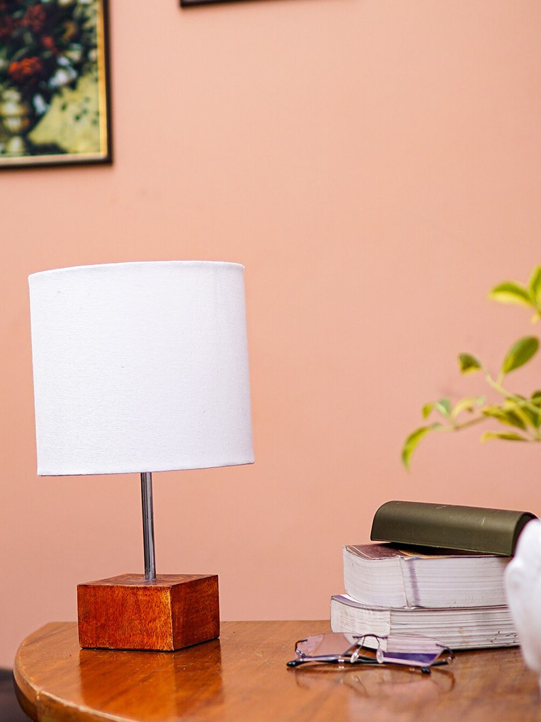 Pinecraft INTERNATIONAL White Table Lamp with Shade Price in India