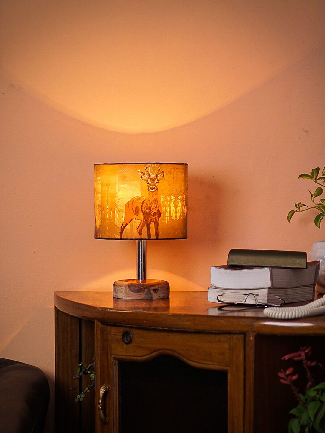 Pinecraft INTERNATIONAL Brown Deer Prined Edra Table Lamp with Shade Price in India