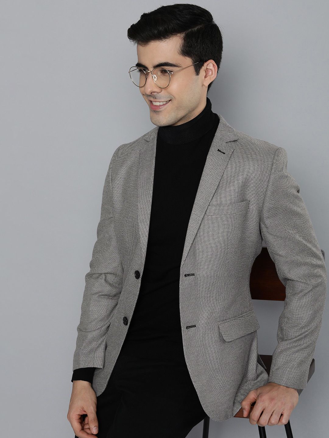 HERE&NOW Men Black Textured Regular Fit Smart Casual Blazer