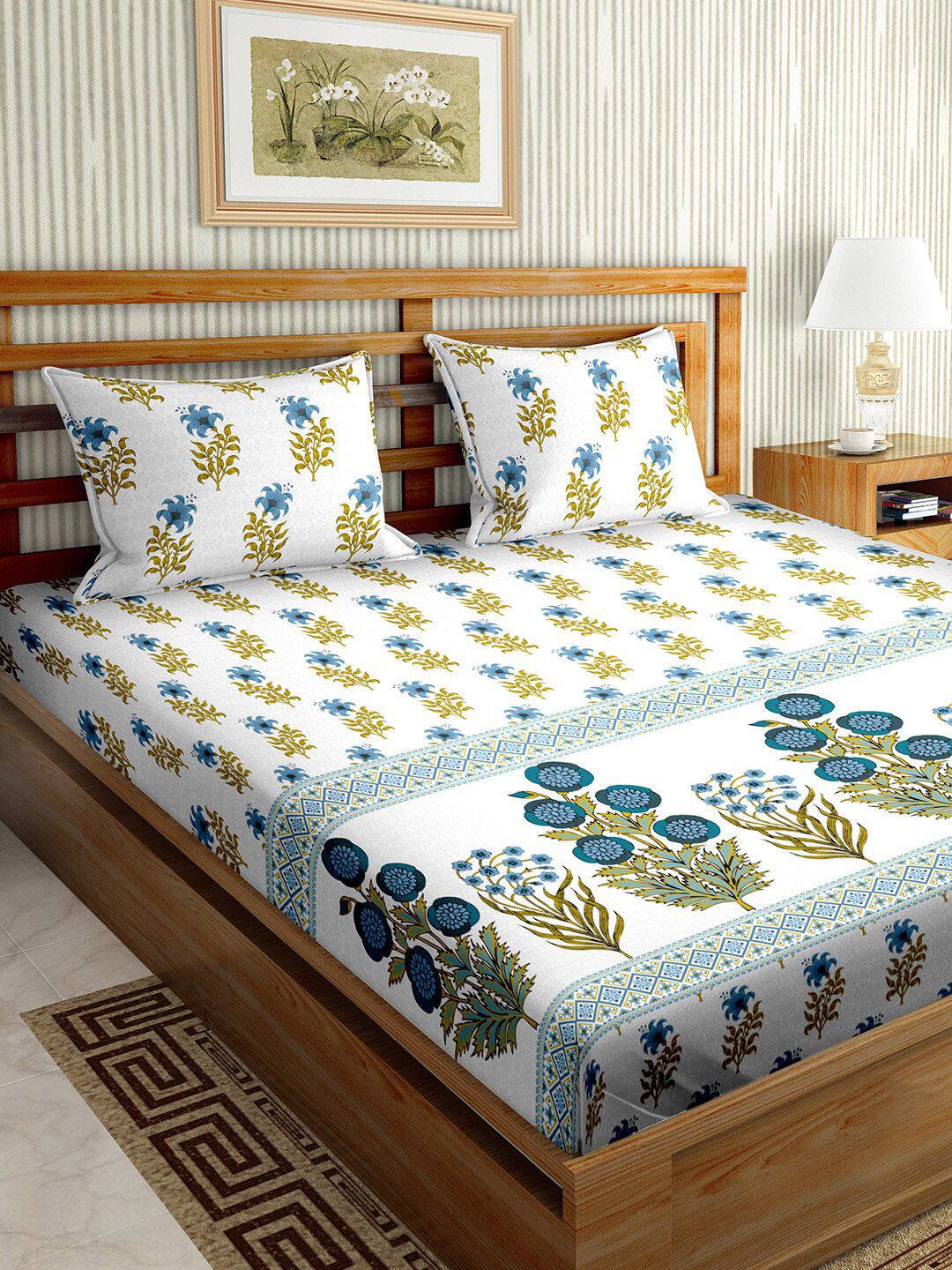 BELLA CASA Blue & Off White Floral 180 TC King Cotton Bedsheet with 2 Pillow Covers Price in India